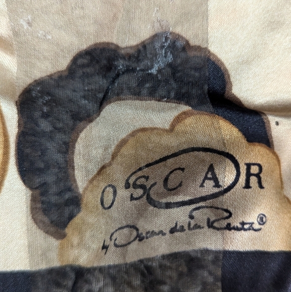 Vintage Oscar de la Renta Silk Scarf 80s 90s Floral Animal Print Wrap - Picture 4 of 4